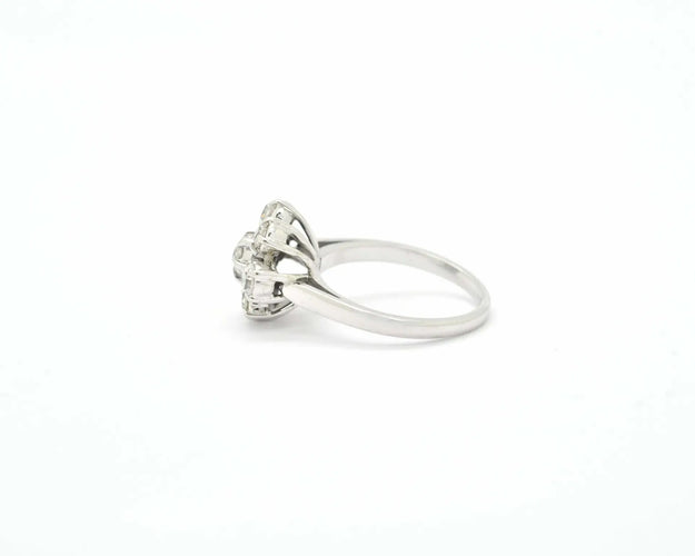 Bague Bague en or blanc sertie de diamants taille ancienne européenne de 0,50 ct 58 Facettes 9767