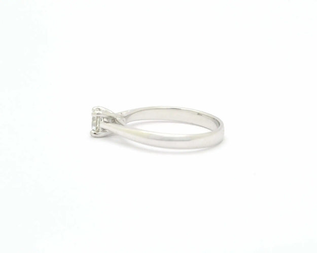 Bague Bague solitaire 0,41 ct en or blanc 18 ct et diamant 58 Facettes 9780