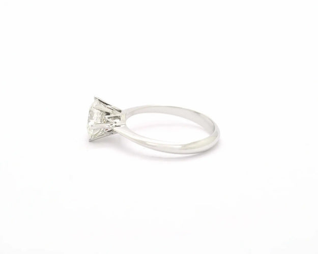 Bague 51 Bague solitaire - Diamant 1,56 ct en or blanc 18 carats 58 Facettes 9909