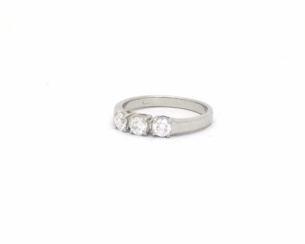 Bague Bague trilogy en or blanc 18 kt avec diamants 0,58 ct 58 Facettes 6280
