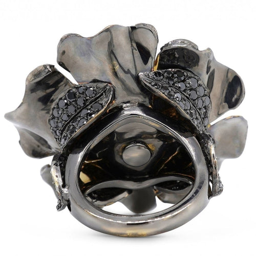 bague-lydia-courteille-fleur-de-camelia-or-noir-email-et-diamants-noirs.jpg