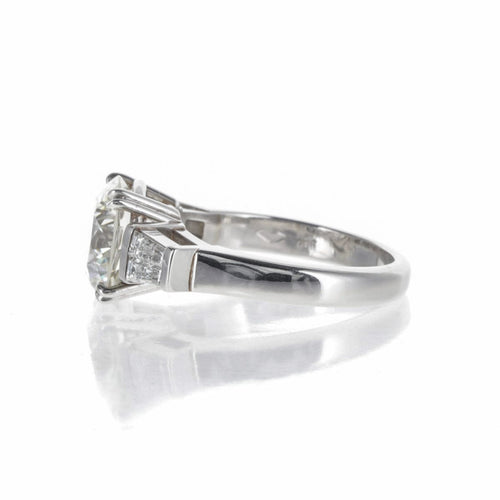 Bague 57 Bague solitaire en platine avec diamant taille brillant 4,38 ct 58 Facettes 2.18848