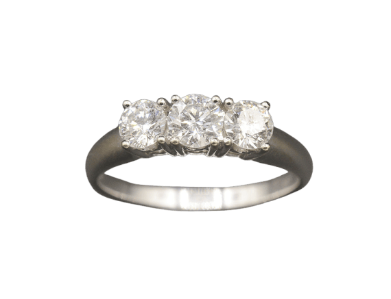 Bague 56 Bague trilogie en or blanc et diamants 58 Facettes A10878