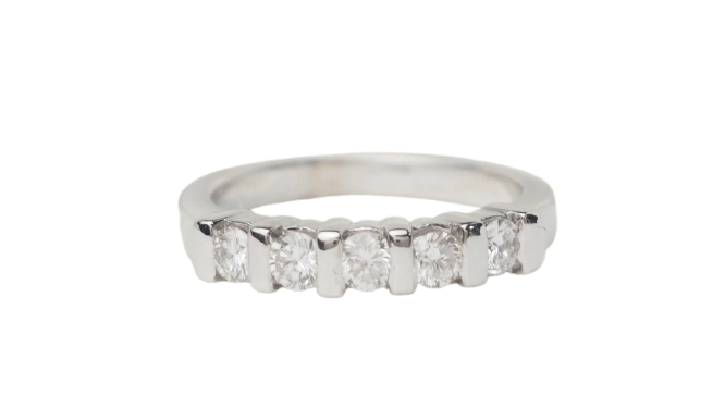 Bague 53.5 Demi-alliance en or blanc 18 kt et diamants 0,60 ct 58 Facettes 31384