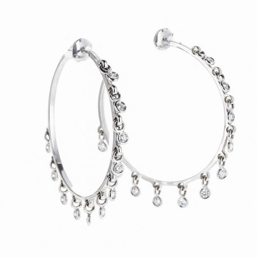 Boucles d'oreilles Dior Coquine - Boucles d’oreilles créoles en or blanc 18 K et diamants 58 Facettes 2.18226