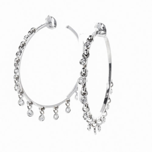Boucles d'oreilles Dior Coquine - Boucles d’oreilles créoles en or blanc 18 K et diamants 58 Facettes 2.18226