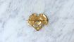https://cdn.shopify.com/s/files/1/0075/4588/0666/files/broche-chimere-ancienne-or-et-diamant-603537.jpg?v=1729716445
