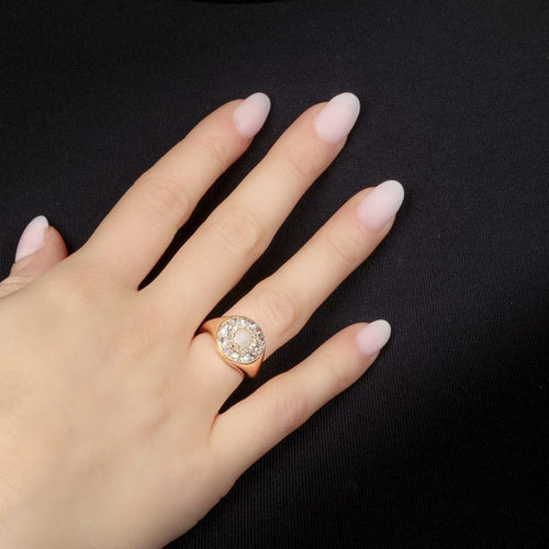 Bague 50 Chevalière en or jaune 18 carats, perle fine et diamants 58 Facettes OC-61E00515