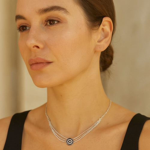 Collier Collier en or gris 18 carats et diamants taille brillant 58 Facettes 63700055