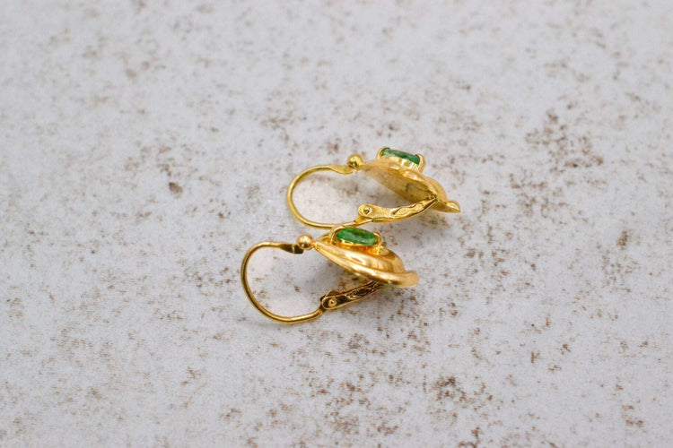 Earrings Marquise emerald earrings Sleepers earrings in 18-carat yellow gold 58 Facettes 3835