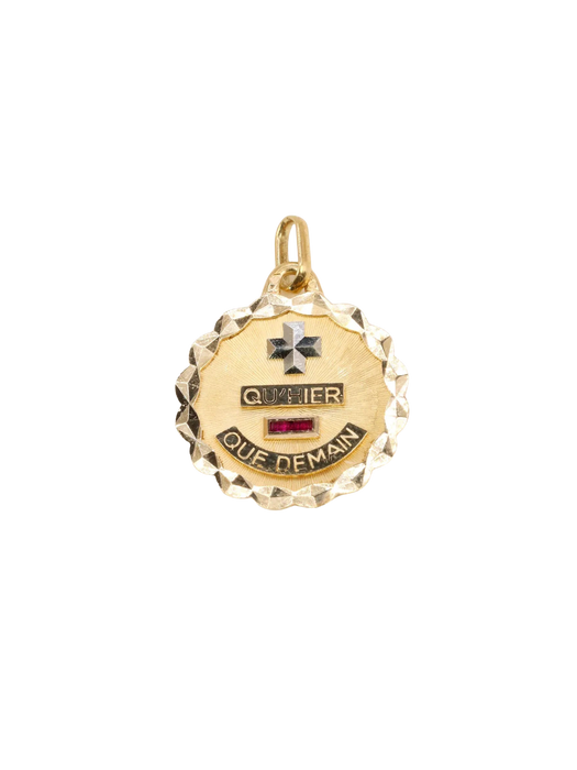 AUGIS - Round love medal in yellow gold and ruby