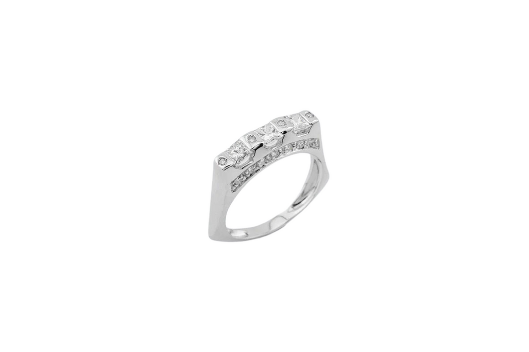 Bague 52 Trilogie en or blanc et diamants 58 Facettes ANL715