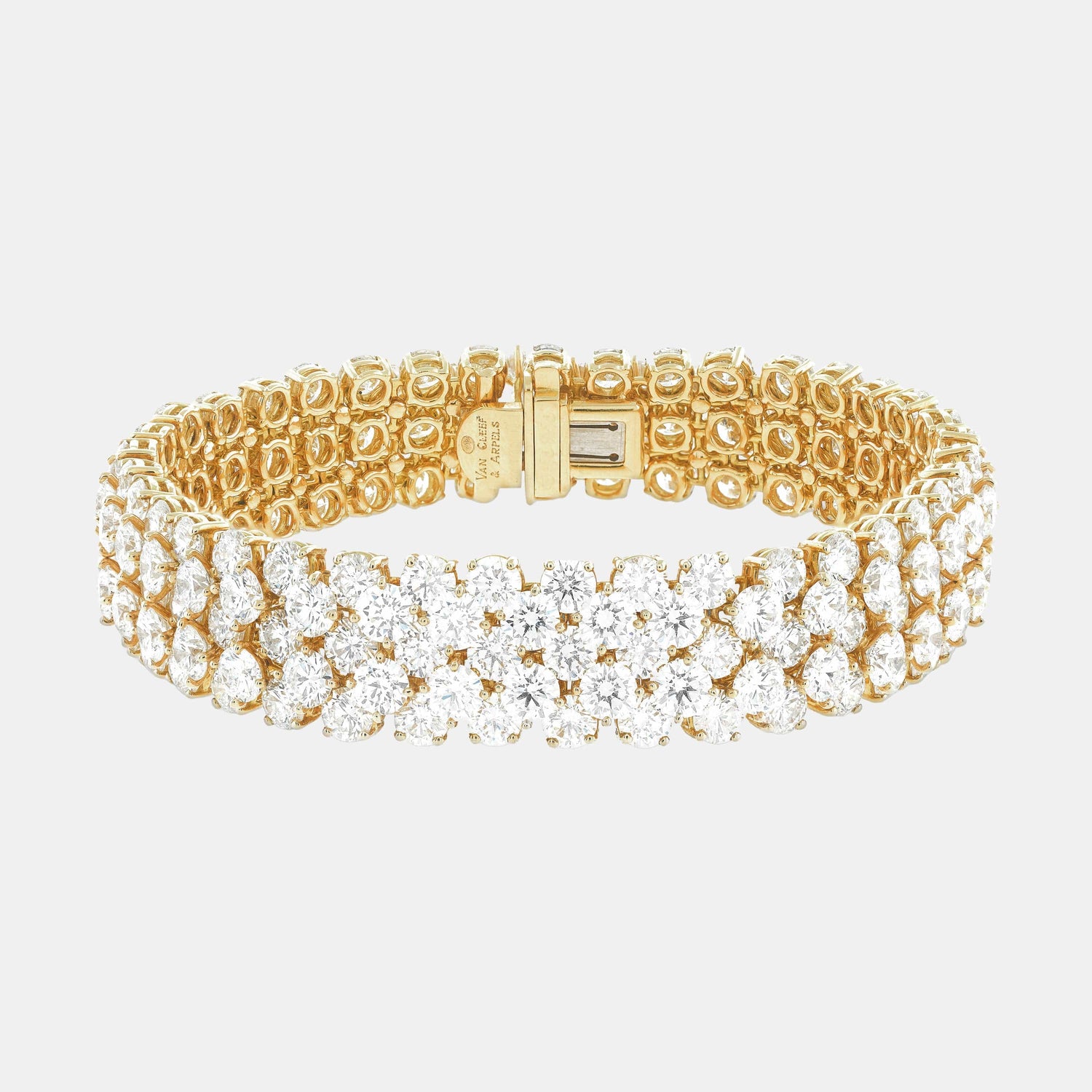 Bracelet A Cheval Or jaune Diamant 36.82ct