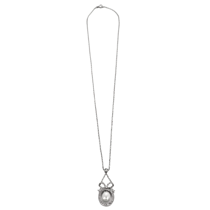 Collana vestaglia in oro bianco con perle e diamanti taglio rosa