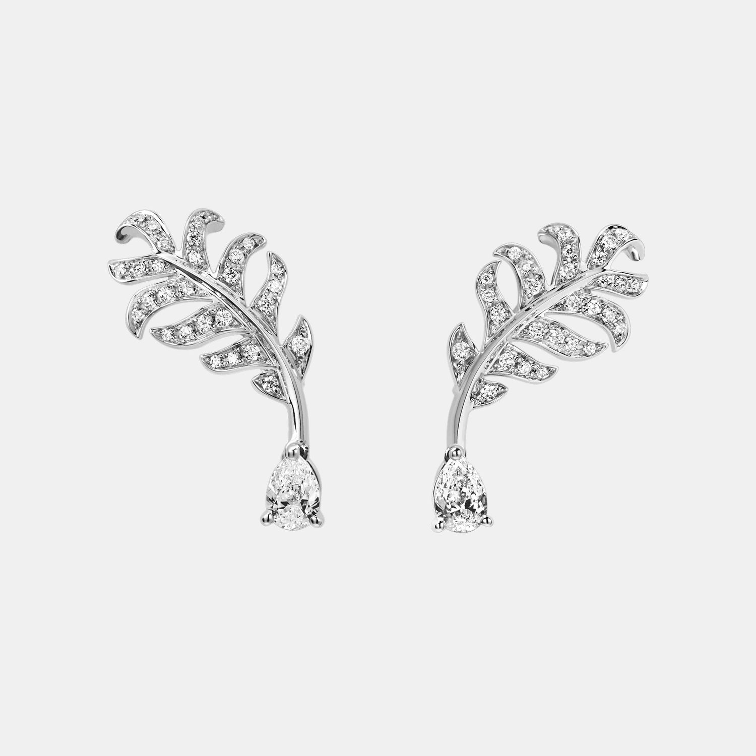 Boucles d'oreilles Plume de CHANEL Or blanc Diamant