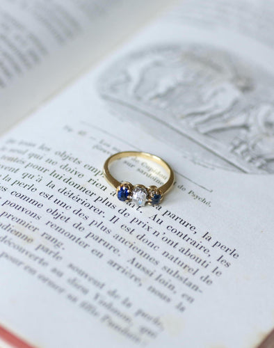 18kt黄金古董戒指51 吊袜带戒指 和 铂金，配有蓝宝石和钻石 58 Facettes