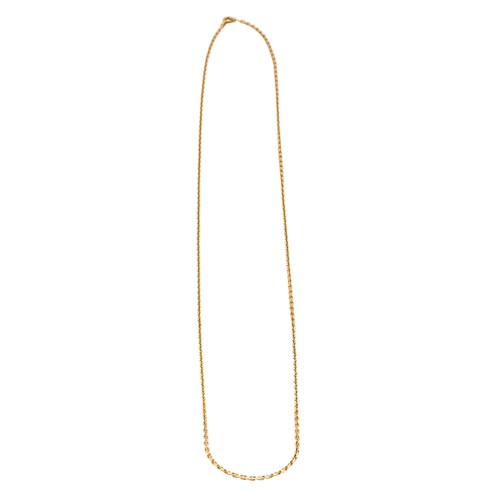 Yellow gold curb chain