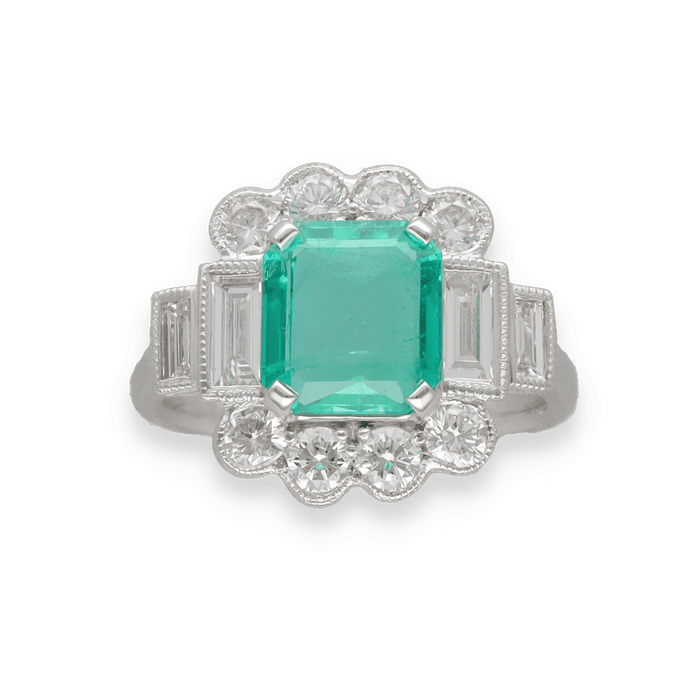 Ring style Art Deco white gold emerald diamonds