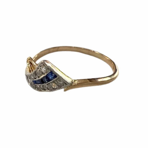 56 bague design en or et platine avec diamants et saphirs 58 Facettes A700