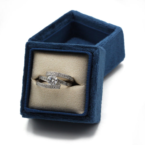 Bague 55 Bague - Or blanc et diamants 58 Facettes 1130