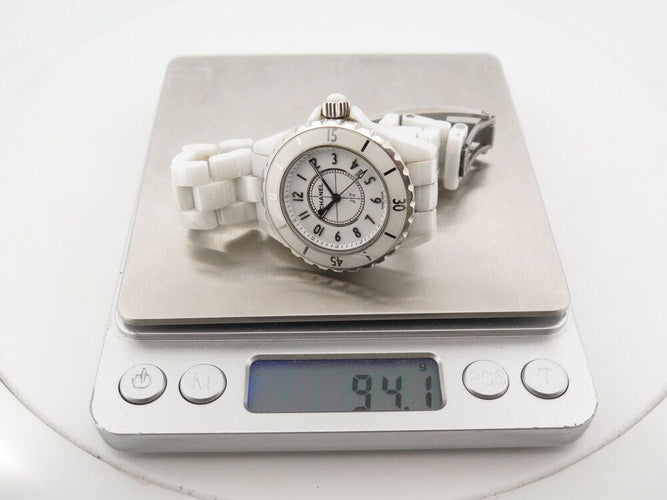 Montre montre CHANEL j12 h0968 33 mm date en ceramique blanc quartz ceramic 58 Facettes 267272