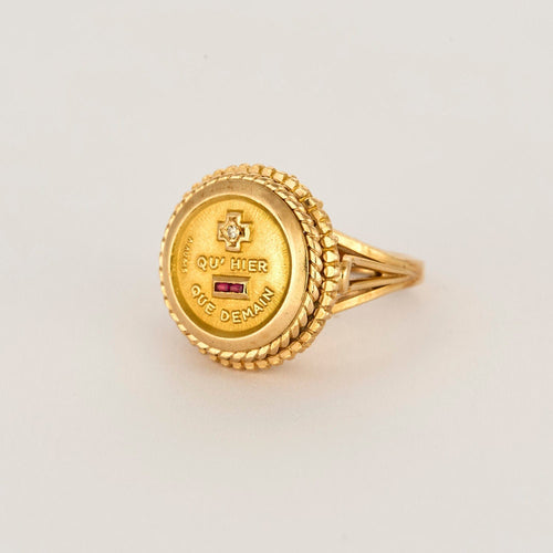 Bague 51 AUGIS - Chevalière d'Amour en or jaune 58 Facettes MAN1248