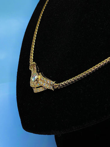 Collier Collier en or jaune 18 carats avec motif central en diamant 58 Facettes AB233