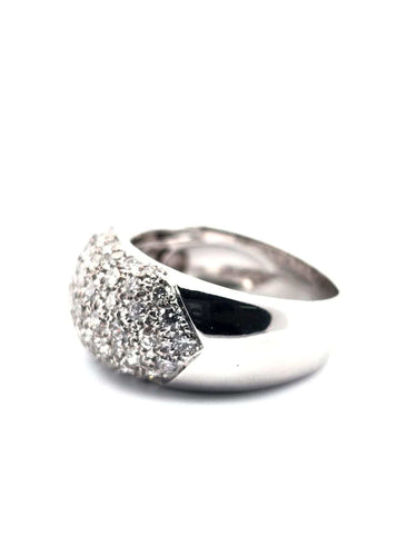 Bague 56 Bague en or blanc avec diamants 58 Facettes