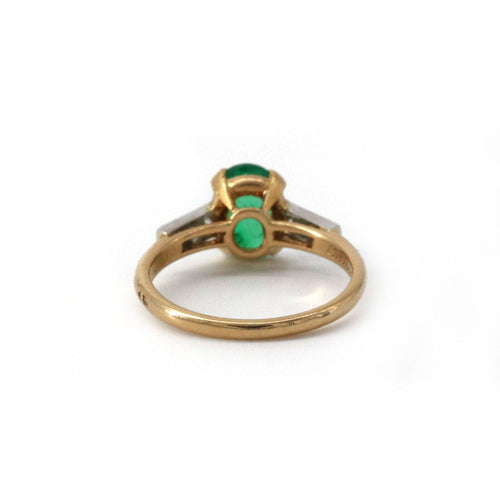 Bague 48 Bague Cartier or jaune 750, diamants et émeraude colombienne 0.83 carats LFG 58 Facettes 1230