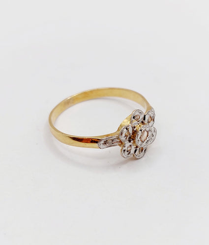 Bague 55 Bague marguerite antique en or 18k et diamants taille rose (circa 1900) 58 Facettes A06395