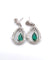Boucles d'oreilles Boucles d’oreilles en platine avec émeraudes goutte et diamants 58 Facettes