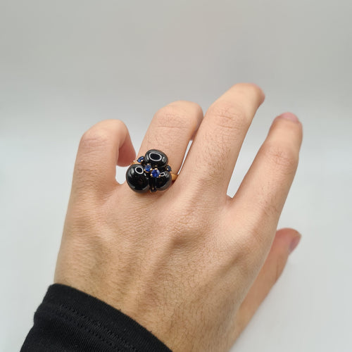 Bague 52 Bague modèle CAPRI or jaune 18 carats sertie de saphirs signée Pomellato 58 Facettes