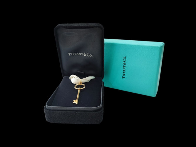 Pendentif Pendentif clé Tiffany 58 Facettes TIFFANY-1475