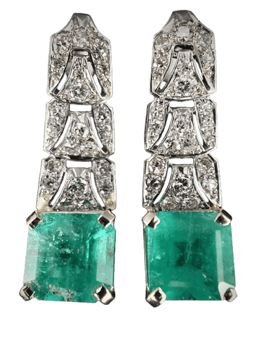 Boucles d'oreilles Paire de boucles d'oreilles pendantes sertie de 6 carats d'émeraudes 58 Facettes