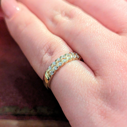 Bague 53 Demi Alliance en or jaune et diamants 58 Facettes 29035