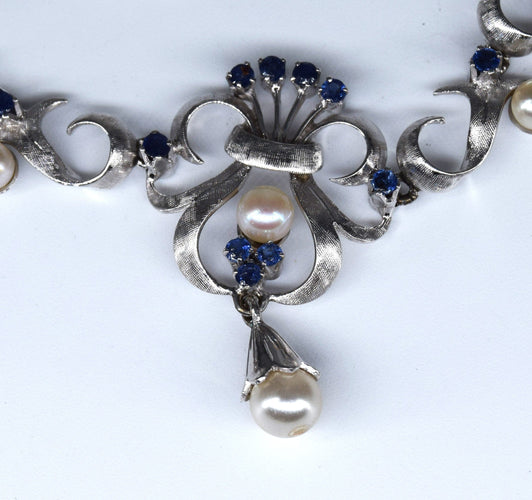 Collier Collier vintage en perles et saphirs des années 60 58 Facettes