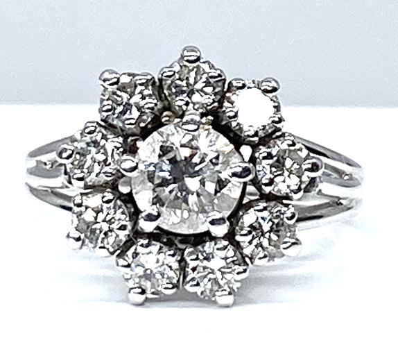 Bague 49.0 Bague marguerite en or blanc 18 carats en diamants 58 Facettes AB259