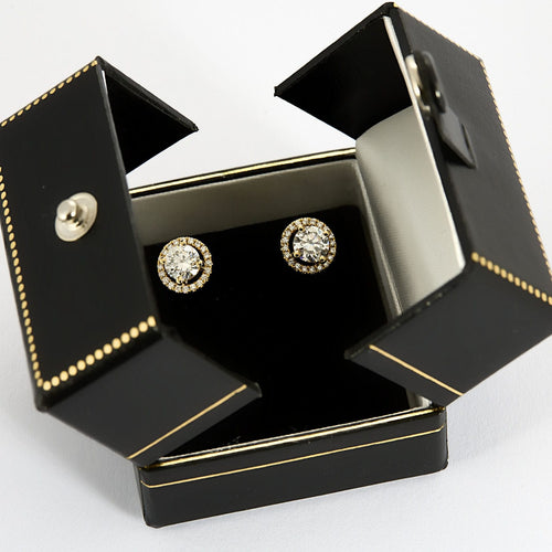 Boucles d'oreilles Boucles d'oreilles en Or jaune et Diamants 58 Facettes