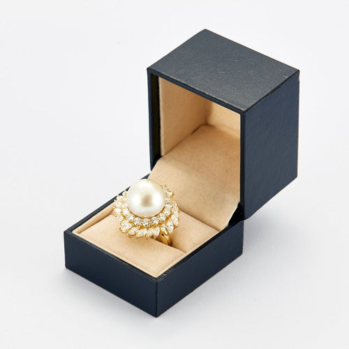 Bague 52 CARL BUCHERER - Importante bague cocktail en or jaune, perle des Mers du Sud, diamants 58 Facettes