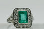 Bague 57 Bague Art Déco en platine avec émeraudes et diamants 58 Facettes 50309
