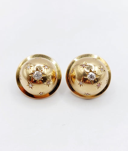 Boucles d'oreilles Puces d'oreilles art deco or 18k demi sphère ornée de diamant tailles anciennes en sertis étoilés (circa 1950) 58 Facettes A03419