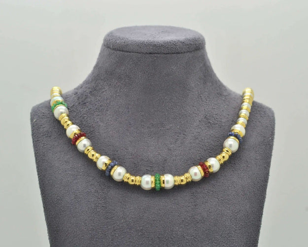 Collier Collier vintage en or et perles 58 Facettes 8498