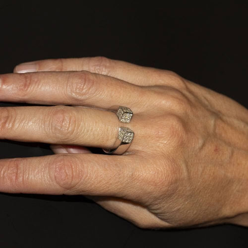 Bague 55 Bague Pavée CARRE en Or et Diamants 58 Facettes D360525FJ