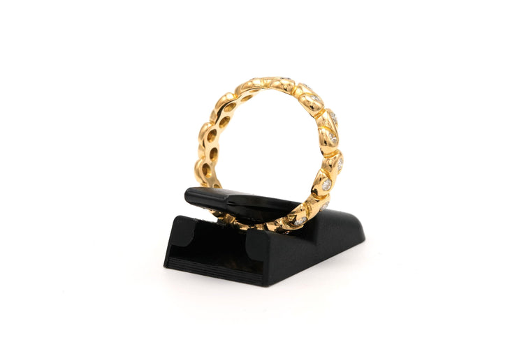 Bague 51 Alliance américaine contemporaine en or jaune sertie de diamants 58 Facettes B637