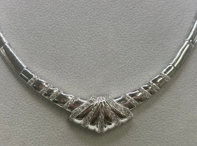 Boucles d'oreilles Parure "Art Déco" en or blanc 14 carats et diamants 58 Facettes