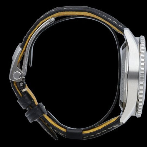 Montre Breitling Montre Navitimer B01 Chronographe 43 58 Facettes MT42098