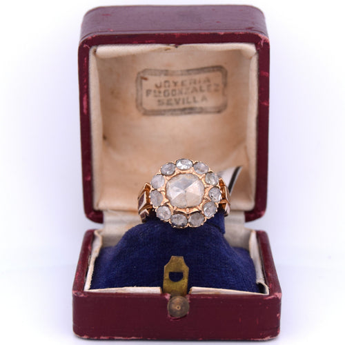 Bague 55 Bague ancienne en or rose avec diamants 58 Facettes