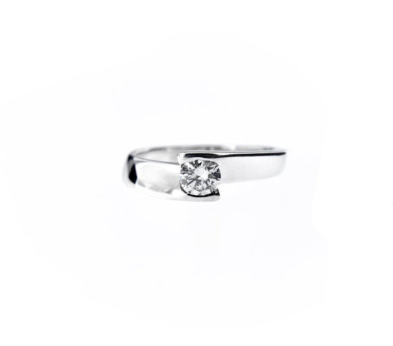Bague 56 Bague solitaire diamant 0,47 ct 58 Facettes 11144