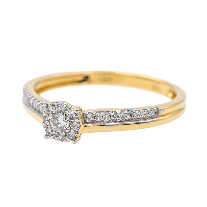 Yellow gold diamond ring