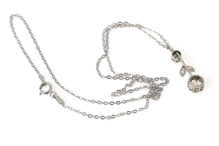 Pendentif Pendentif ancien Art Nouveau en platine avec diamants, début XXe siècle 58 Facettes 10079